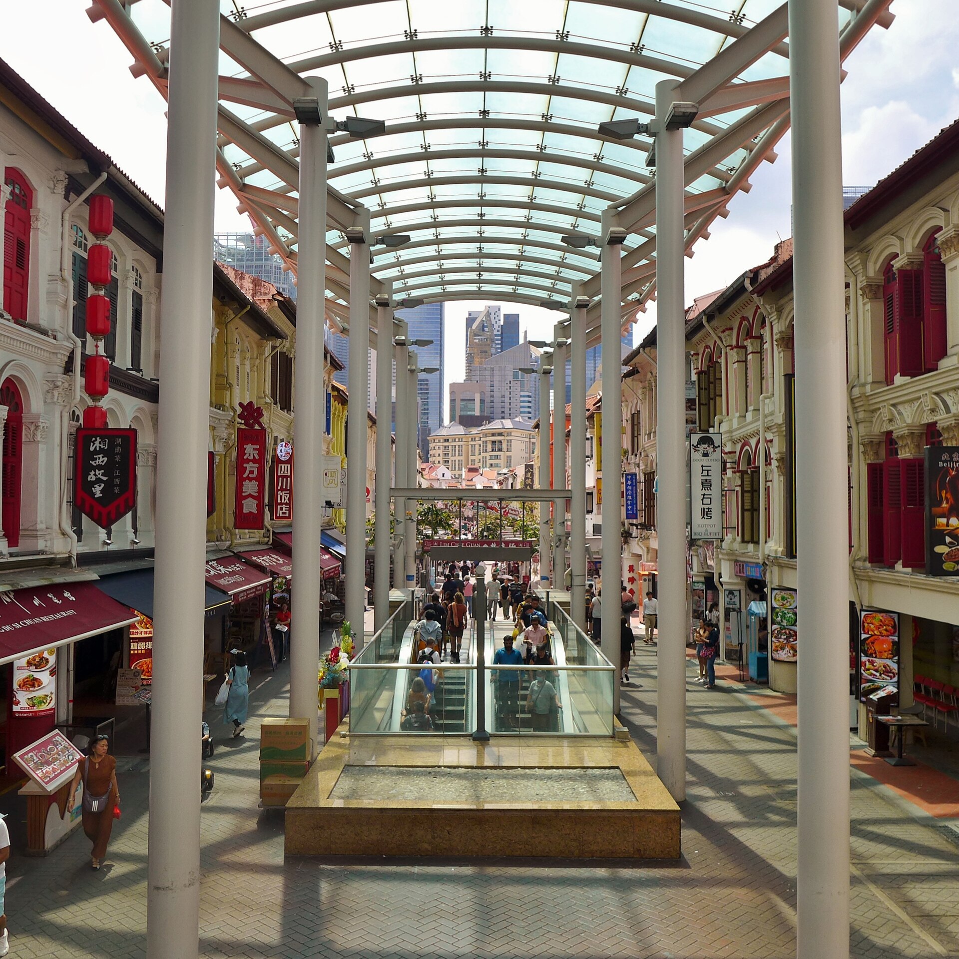 Chinatown MRT station — getting to and around Chinatown Singapore