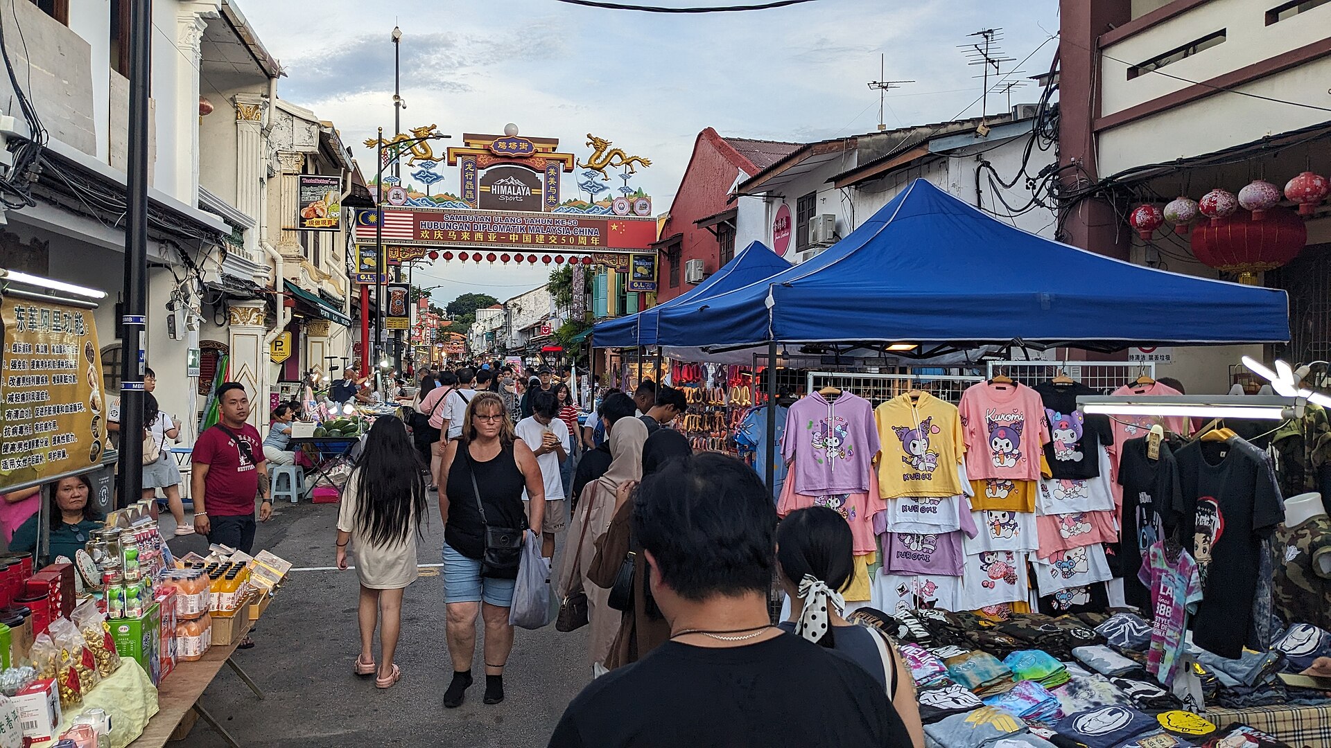 15_featured_jonker-street-weekend-night-market-melak Jonker Street weekend night market — best time to visit Melaka